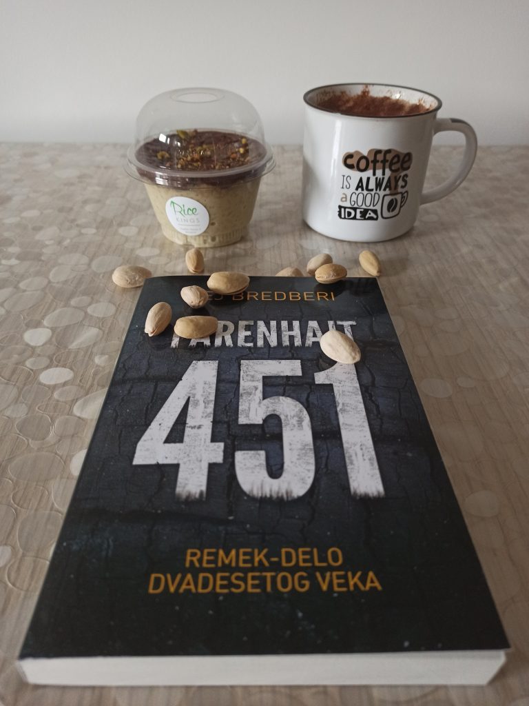 Farenhajt 451 Rej Bredberi Fahrenheit 451 Ray Bradbury Michael B Jordan