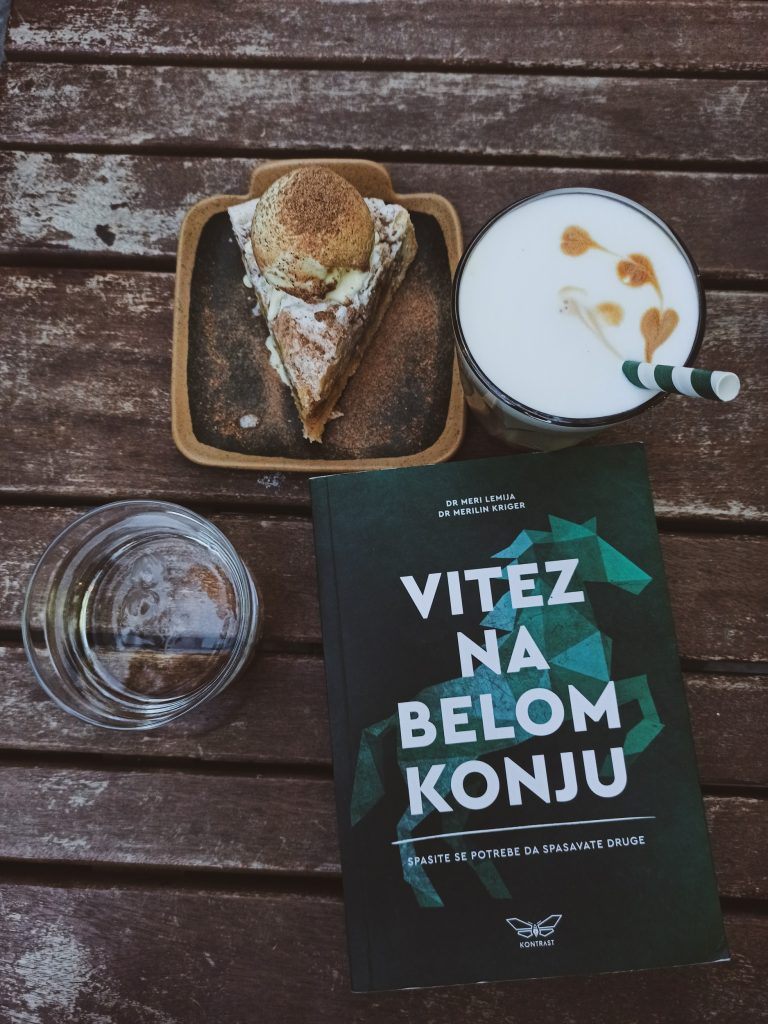 Vitez na belom konju kontrast White Knight syndrome
