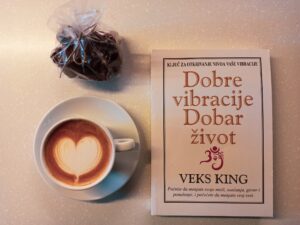 Dobre vibracije dobar život Veks King good vibes good life Vex King edicija knjige