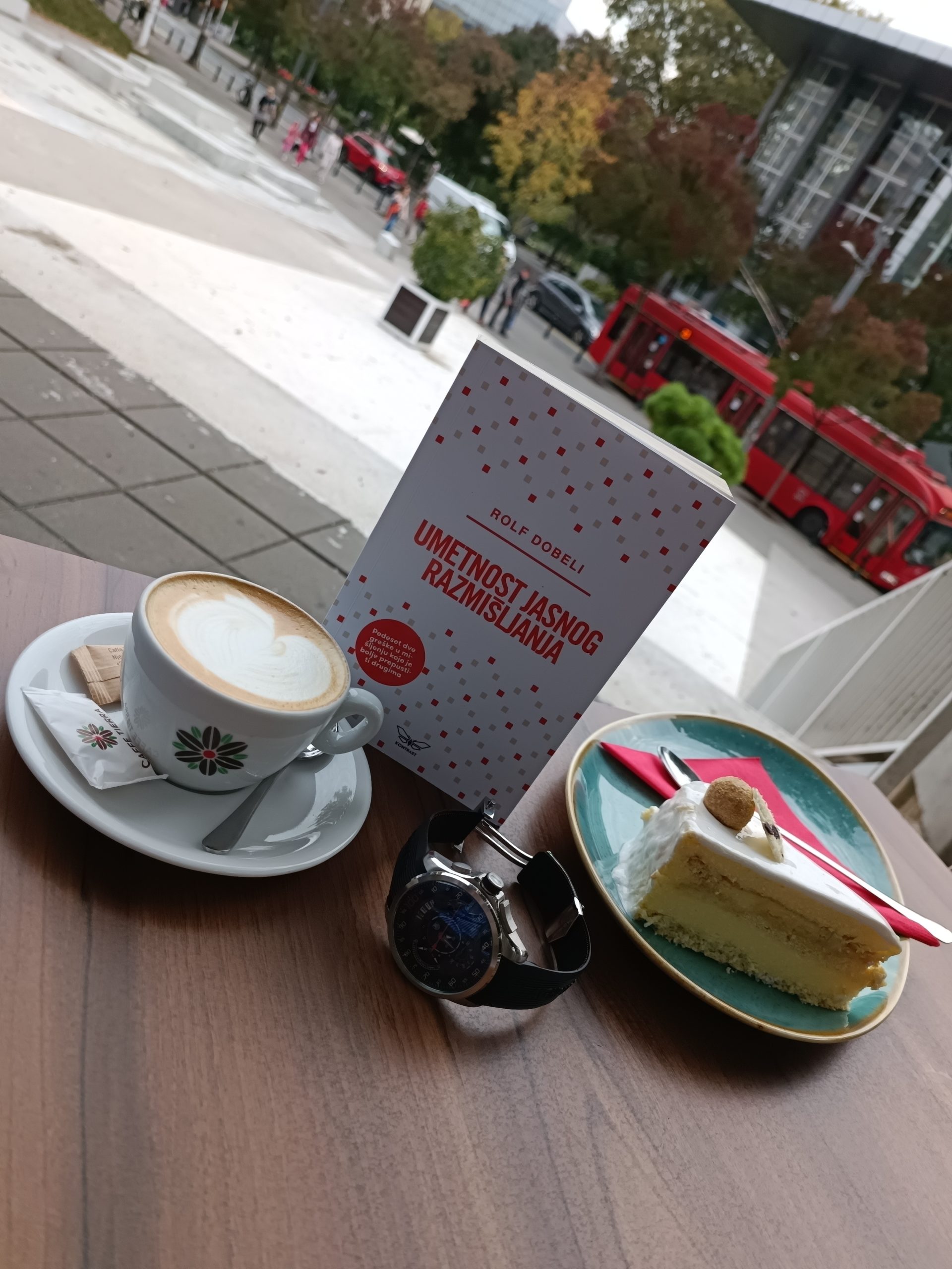 The Art of Thinking Clearly 5 the art of thinking clearly rolf dobelli umetnost jasnog razmiĆĄljanja rolf dobeli kontrast