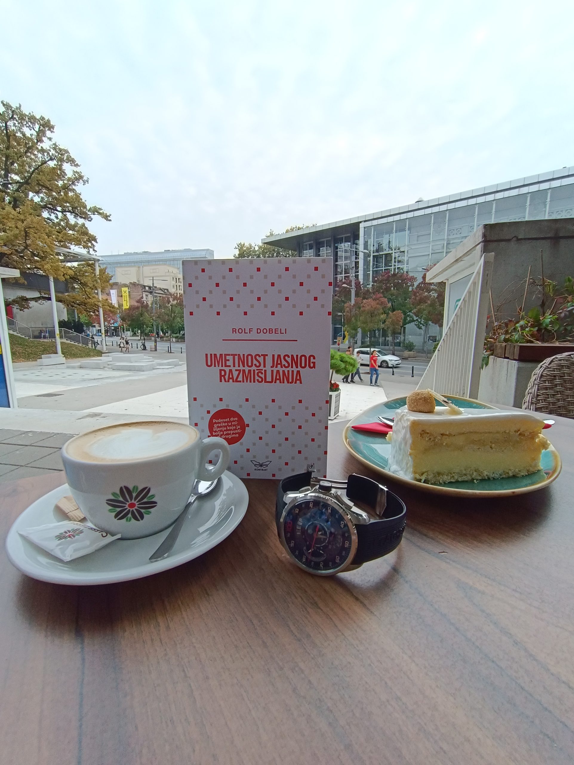 The Art of Thinking Clearly 4 the art of thinking clearly rolf dobelli umetnost jasnog razmiĆĄljanja rolf dobeli kontrast