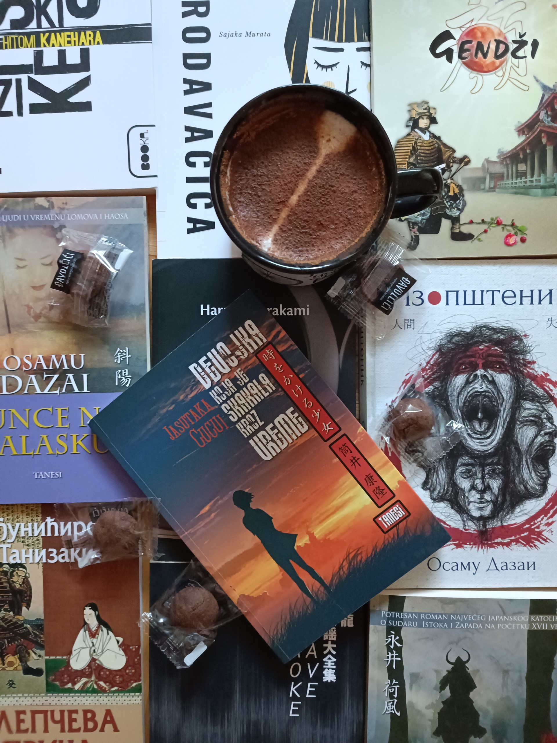 "Devojka koja je skakala kroz vreme" The girl who leapt through time Jasutaka Cucui