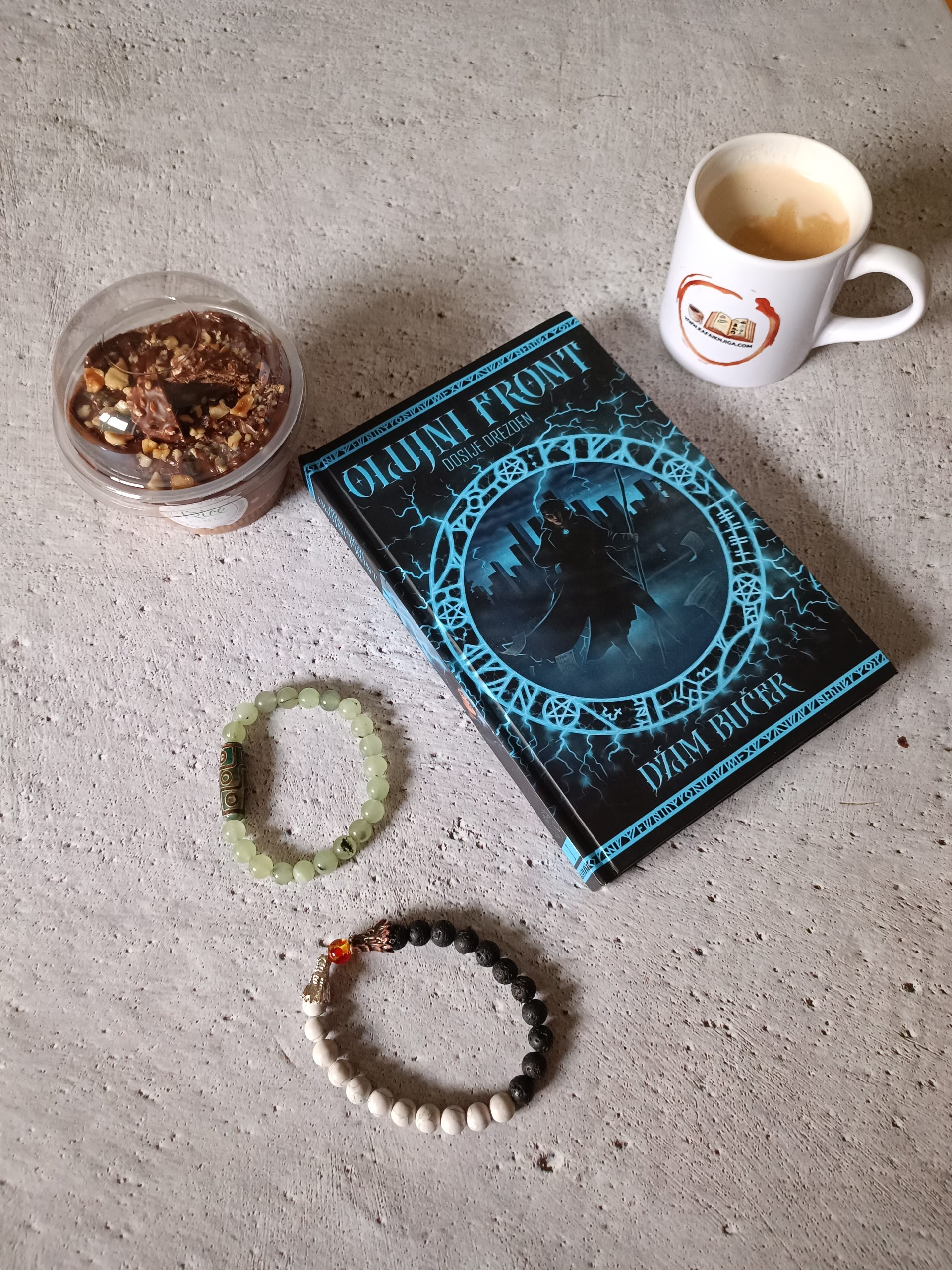 Olujni front Dosije Drezden Džim Bučer Storm Front Dresden Files Jim Butcher