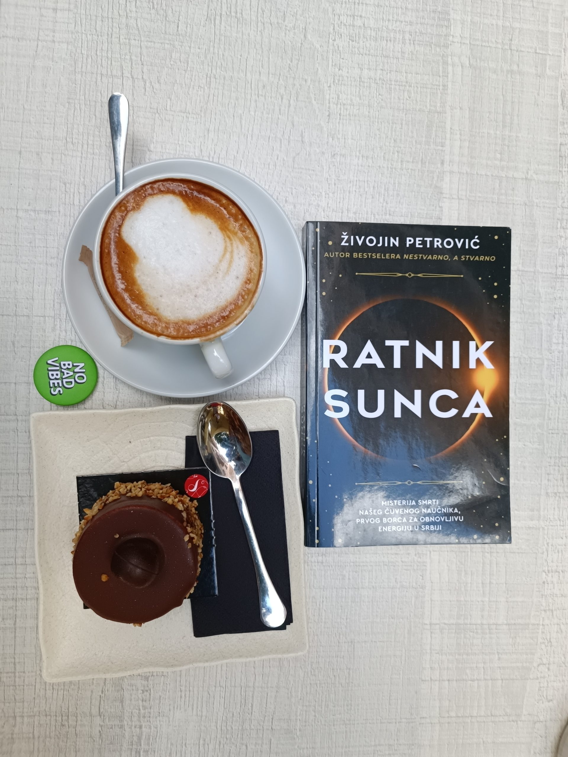 "Ratnik Sunca" - Živojin Žika Petrović Branko Lalović