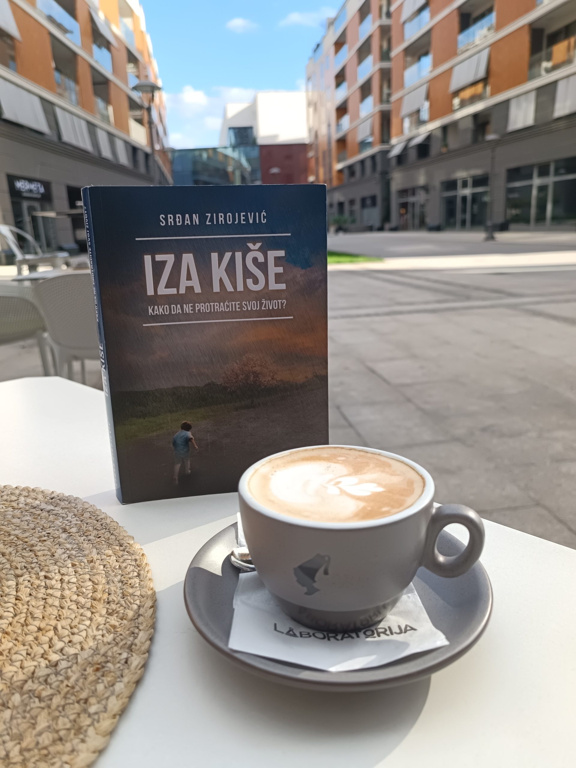 Iza kiše Srđan Zirojević Kafa i Knjiga BrankoS