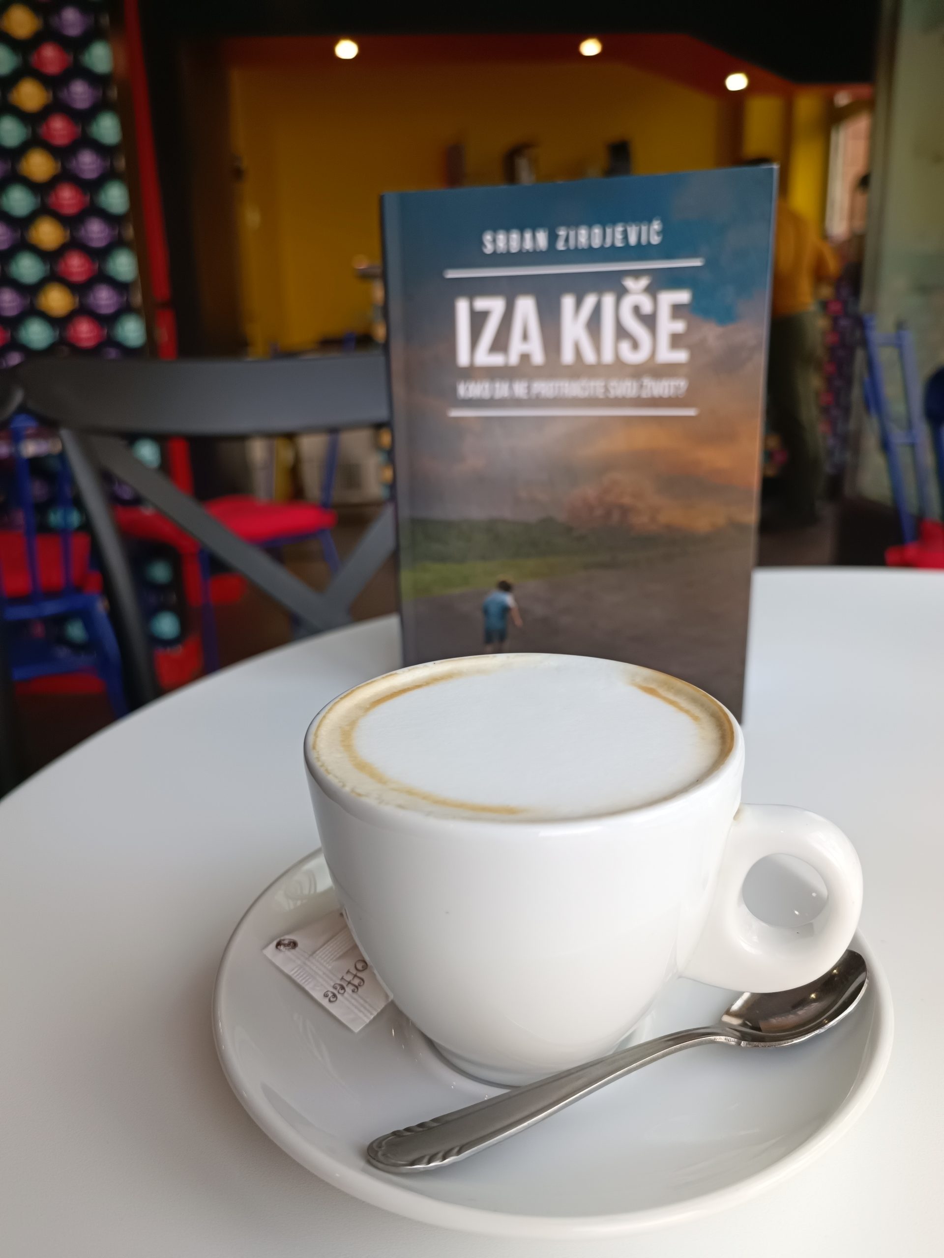 Iza kiše Srđan Zirojević Kafa i Knjiga BrankoS