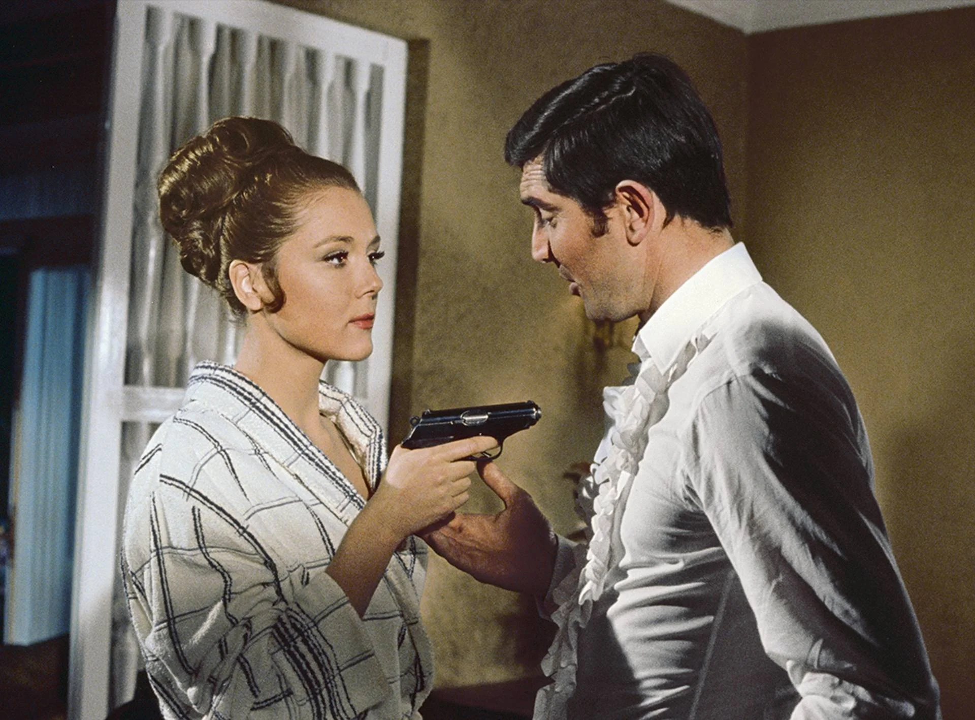 On Her Majesty's Secret Service james bond george lazenby