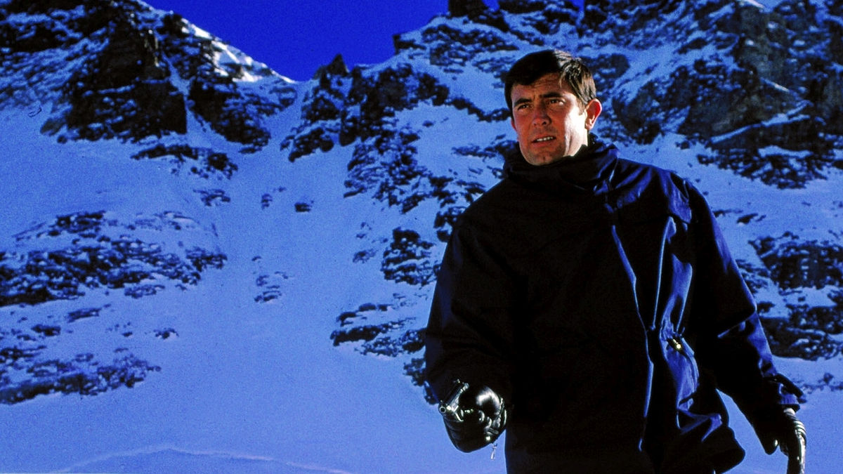 On Her Majesty's Secret Service james bond george lazenby